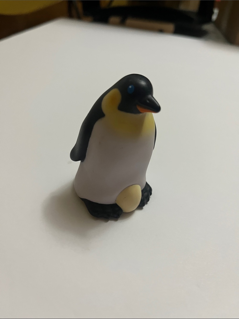 Fisher Price Little People Penguin With Egg Animal 2011 Zoo Arctic Toy Figure